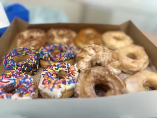 Gibson's Donuts