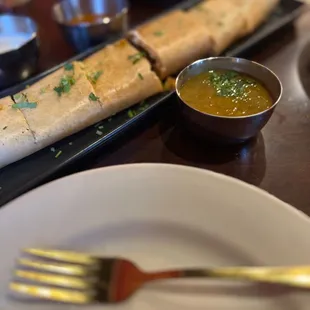 I find it really strange that a place named Mr Dosa does not have one photo of a dosa ... so here goes...