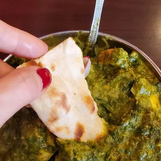 Saag Chicken