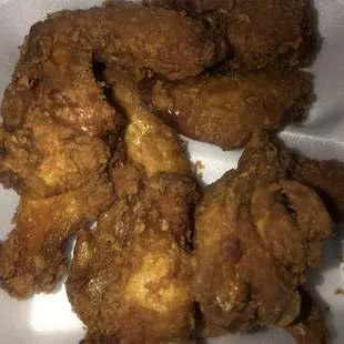 Fried chicken wings plain