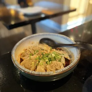 C8. Hot Oil Pork with Vegetable Wonton