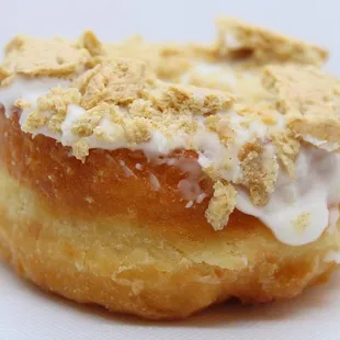 Key lime pie donut