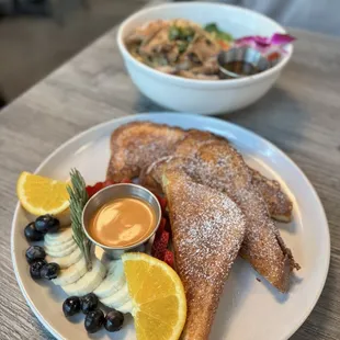 Thai Tea French Toast