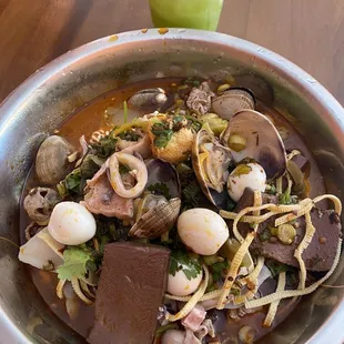 3 Veg+3 Meat Noodle Soup