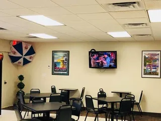 Laureano's Deli