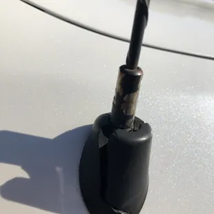 Broken antenna