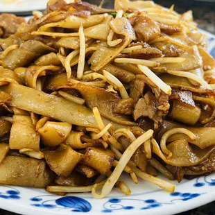 Beef chow fun