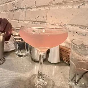 Cranberry-ginger rum Collins