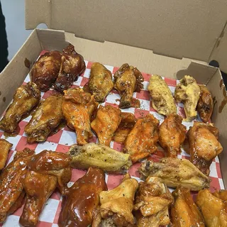 Chicken Box ( 10 WingsFriesTriple Mix)