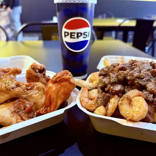 10 Wings 2 Sauces &amp; 2 Dips  Shrimp &amp; Steak fries