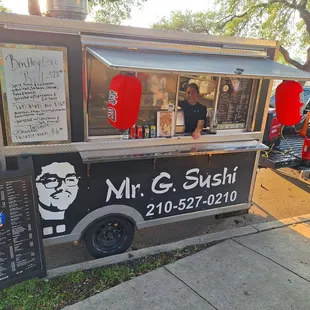 Super good food, reasonable prices and super fast, friendly service!