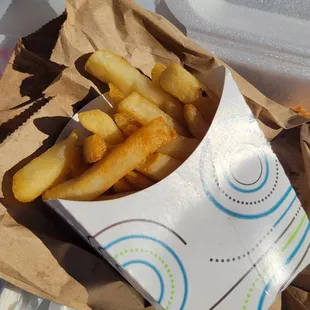 Mr. Genes - Hot fresh fries!