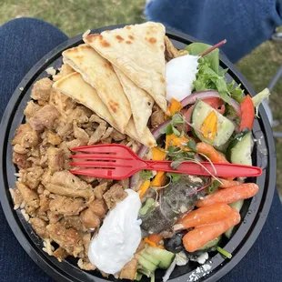 Mediterranean bowl with chicken