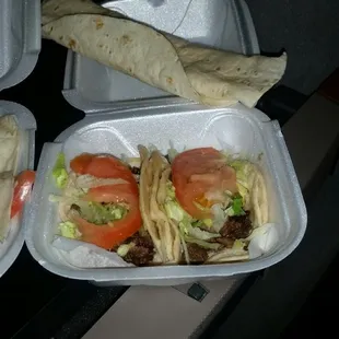 Columbus Ohio Mexican food truck very delicious tacos &amp; burritos you have to check them out.