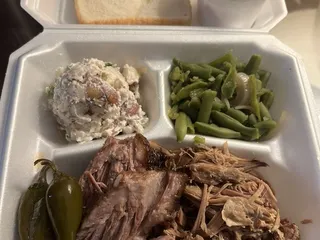 Hoegemeyer's Barbeque Barn