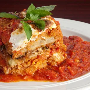 Authentic Italian entrées and New York-style pizza for dine-in, takeout or delivery! Mr...