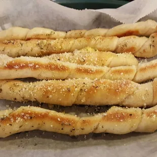 garlic twists