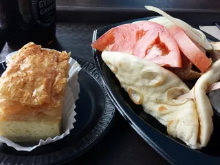 Mr. Gyros Greek Food & Pastry