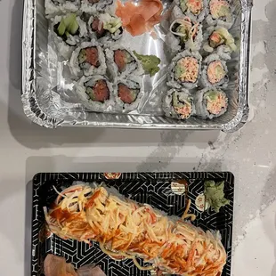 Spicy sushi tuna roll combo