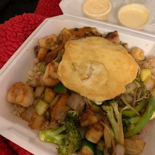Egg Yolk sauce, scallops, veggies, fried rice, yum yum sauce