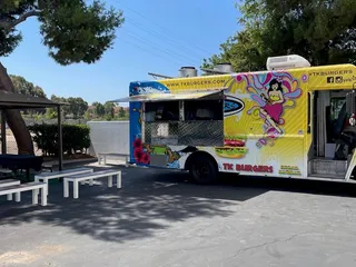 TK Burgers Catering