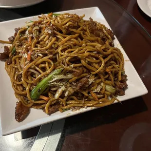 Chicken lo mein