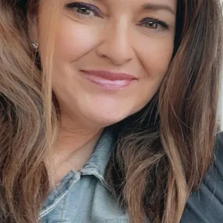Darcie G.
