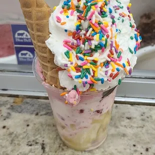 "Lorraine's Special" she's the sweetest Creamer in town!