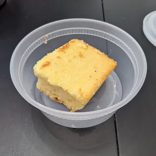 $4 for a single piece of corn bread. Tasted like the packs they sell at the bakery section of a grocery store.