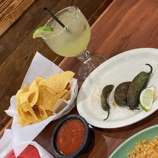 Ordered 2 but got 3 grilled jalapeños ... grande jalapeños margarita $12.99, salsa, and chips were all amazing !!!