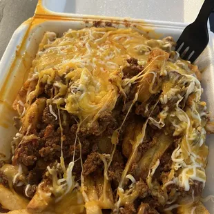 Chili cheese fries