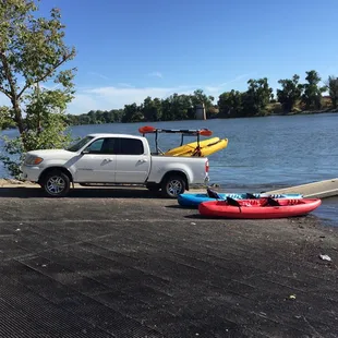 We're reliable, trendy, and friendly!