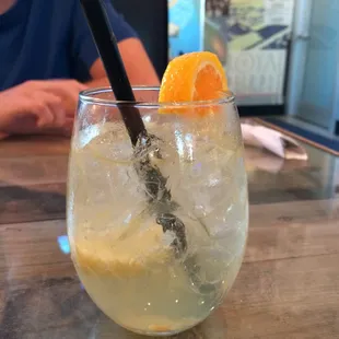 Sparkling sangria