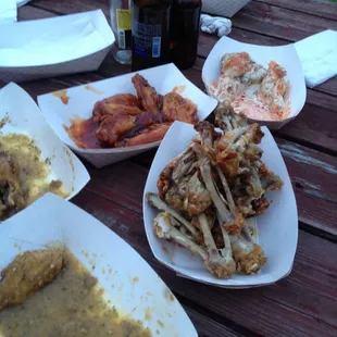 Best wings. Tuesday is wing night. We will be back.