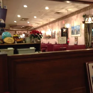 Side dining room