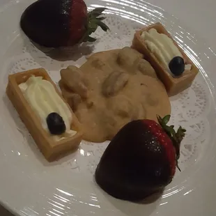 Comp desserts cus we cool!