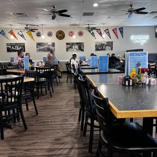 A good view of much of the restaurant--nearly full when I left.