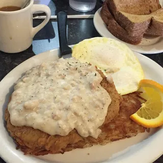Mamas Chicken Fried Steak & Eggs