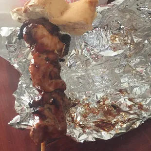 Pincho de pollo/Chicken skewer