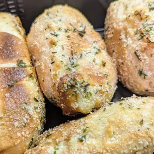 Regular and Stuffed Knots