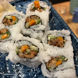Salmon skin roll