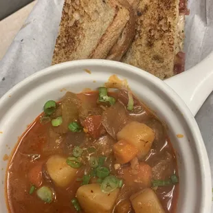 Seasonal Beef Stew
