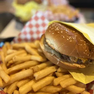 1/4 lb. Cheeseburger Combo :)