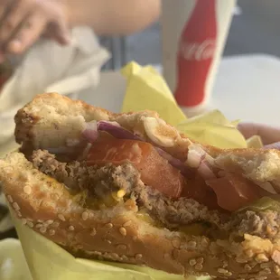 Bland cheeseburger