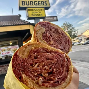 Pastrami Sandwich