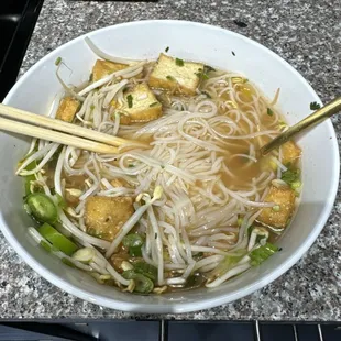 Tofu pho