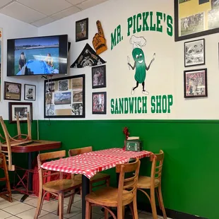 Big selection of sandwiches, well-made and tasty!