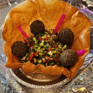 Falafel salad