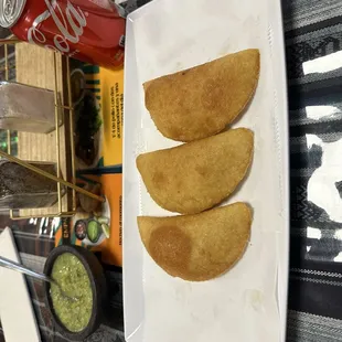 EMPANADA DE CARNE