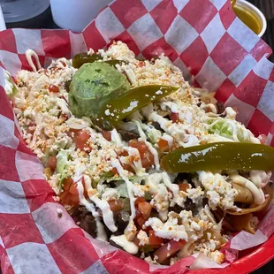 Steak nachos